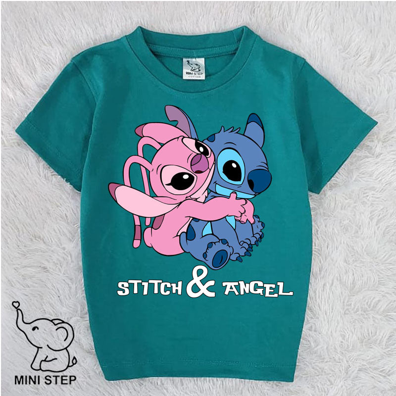 Stitch printed kids’ T-shirts