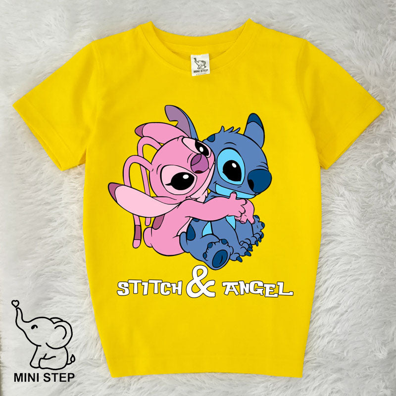 Stitch printed kids’ T-shirts