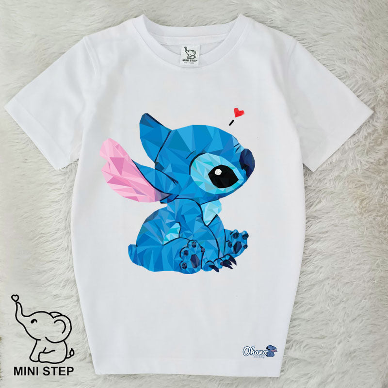 Stitch printed kids’ T-shirts